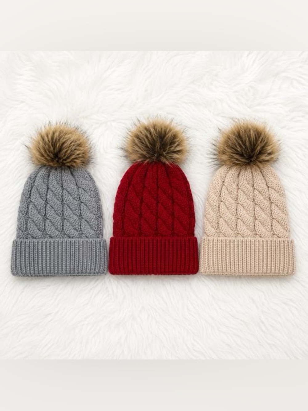 BRAND NEW WITH TAGS Oversize Knit Beanie with Fur Pom Pom